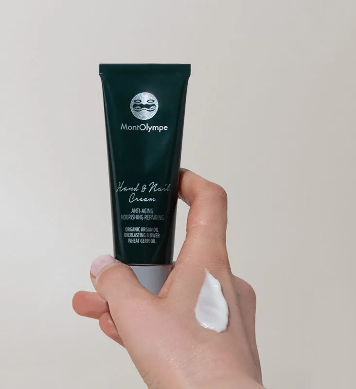 imgi_81_Hand-and-Nail-cream-2-732x800